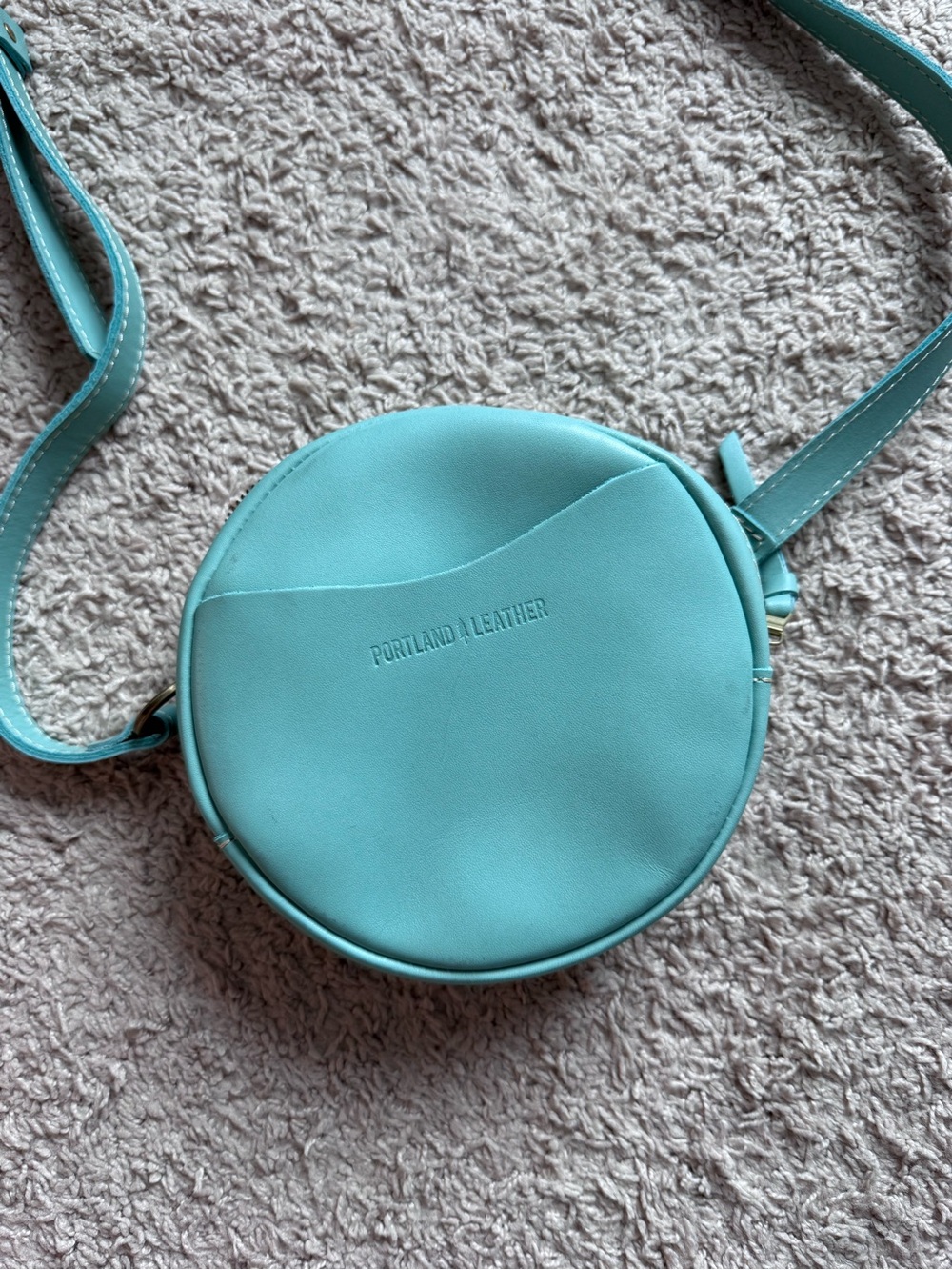 Portland Leather Mint Round Crossbody Purse - Picture 1 of 7